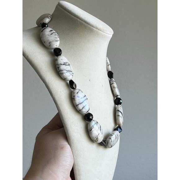 Vintage Zebra Jasper Stone Necklace Oval Beads 18” - Picture 2 of 5
